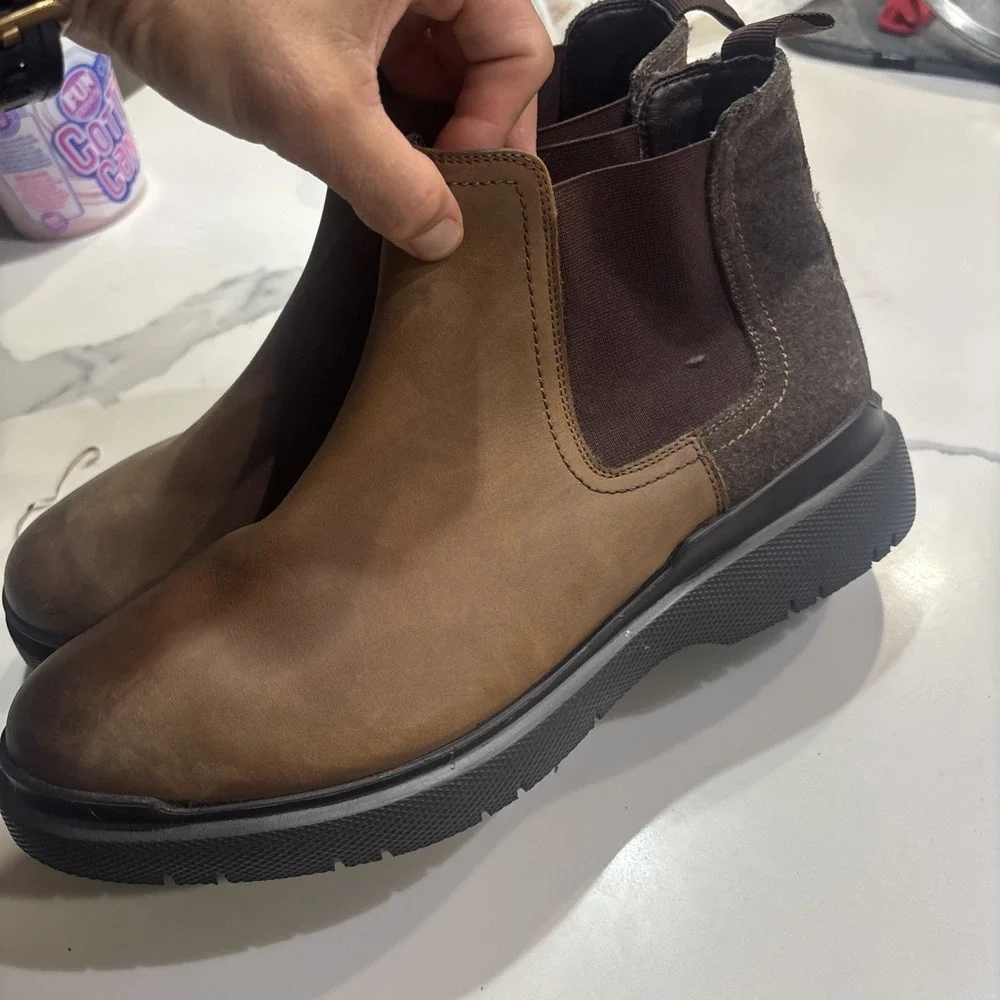 thomas and vine boots Tru Comfort Size 9